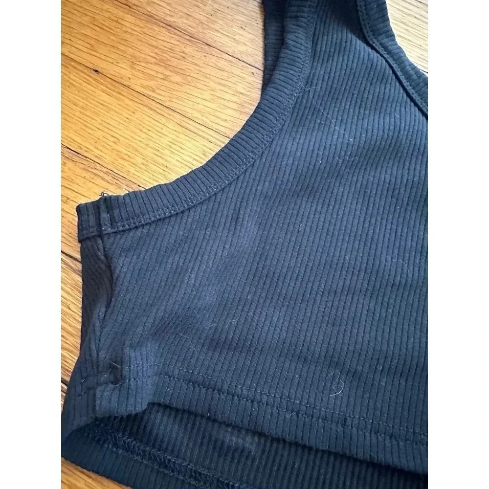 Shein Curve Women’s size 1x-large Black off shoulder cropped bandeau top - Picture 2 of 5